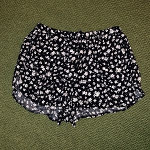 Brandy Melville fabric shorts